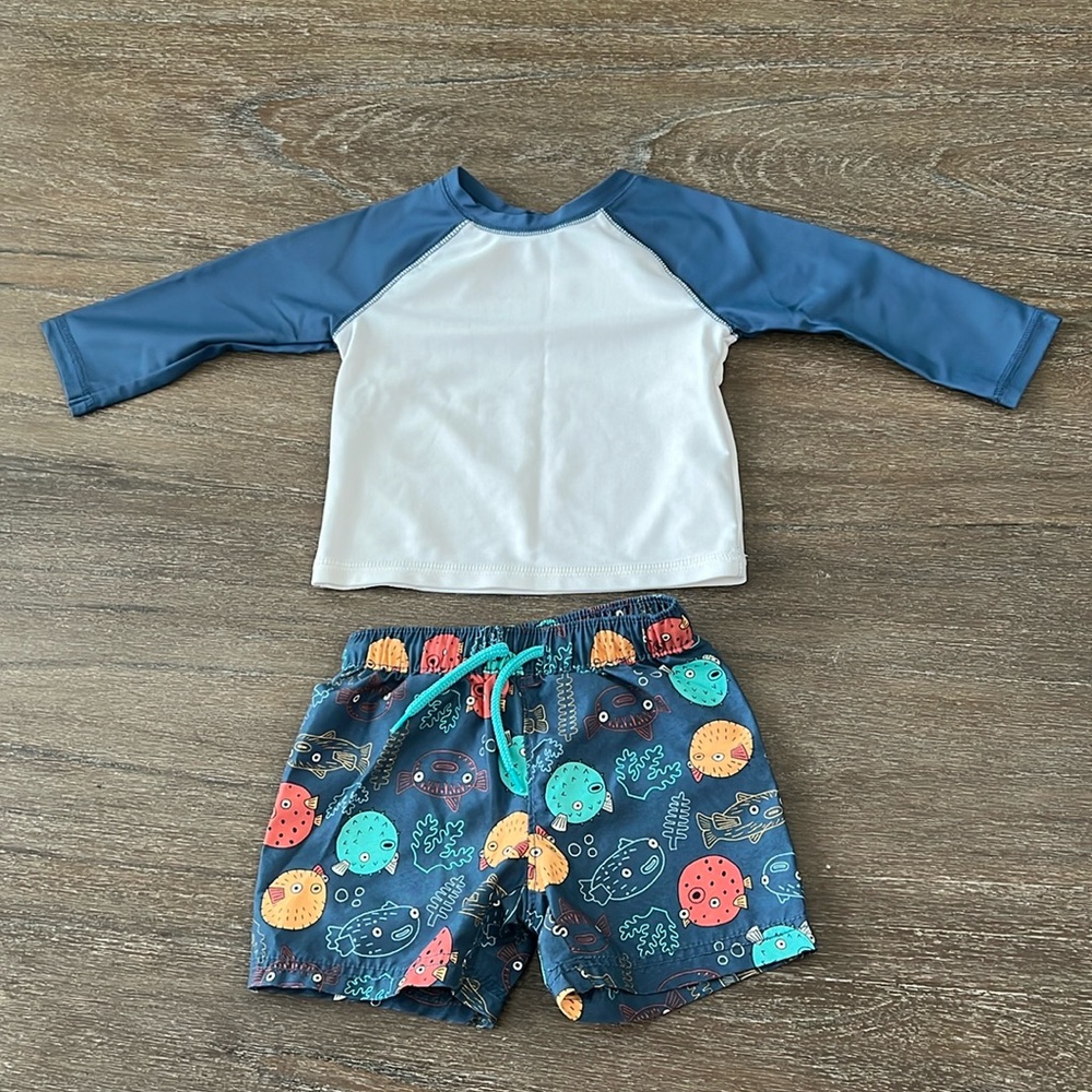 Old Navy Swimsuit Set 6-12m
